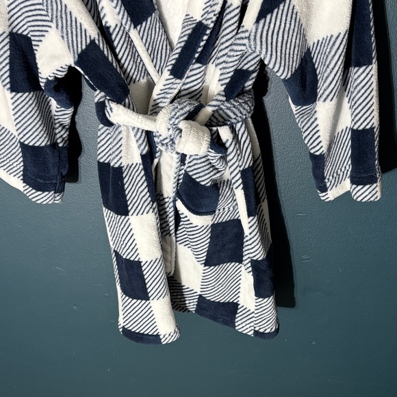 Kids Checkered Pajama Robe - Picture 5 of 6